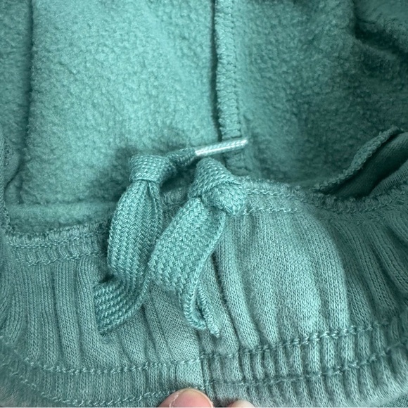 The North Face Evolution Shorts Dark Sage Green Women’s Small Sweatshorts - Picture 7 of 10